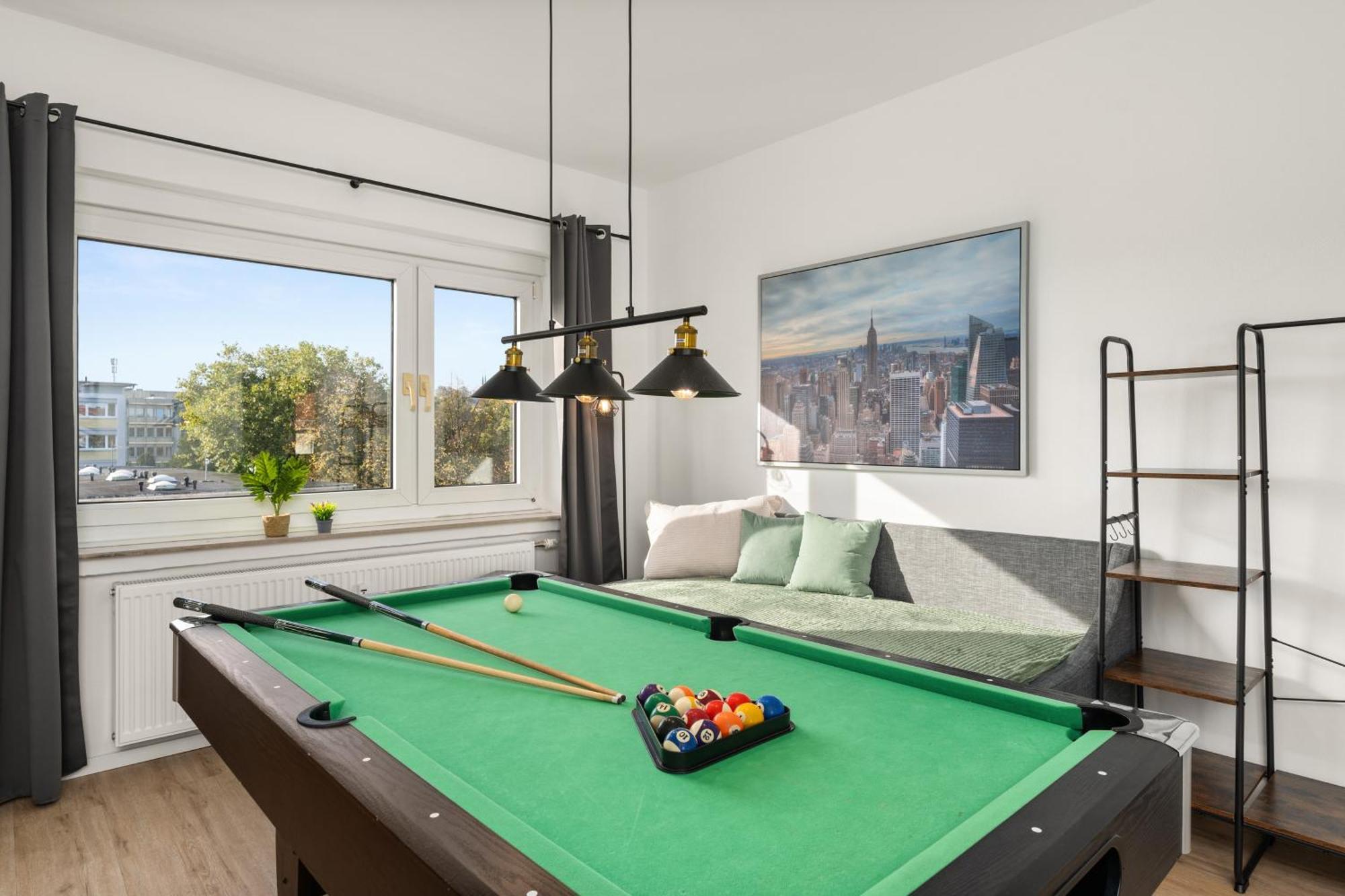 Homely-Apartment Manhattanart, Zentral, Parkplatz, Billard,Ps4, Dart, Balkon Bielefeld Exteriér fotografie